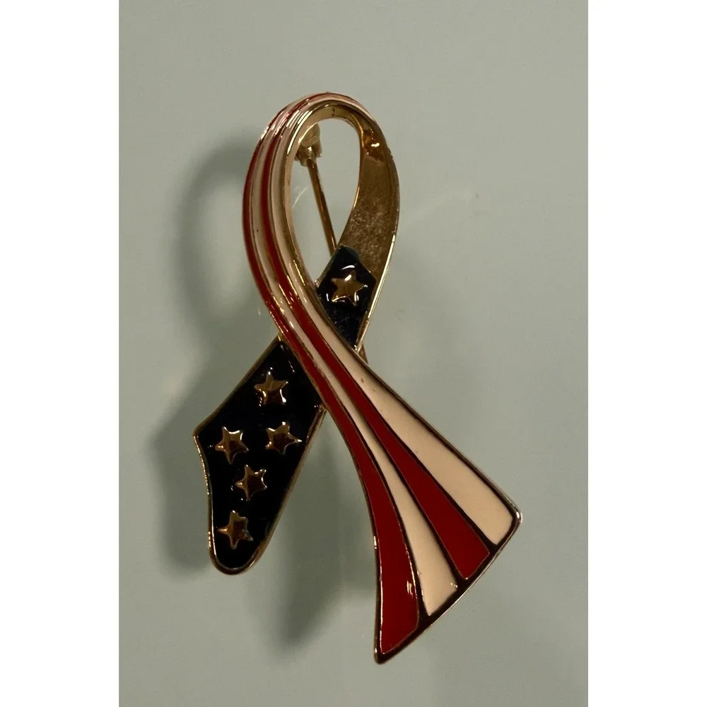 VTG American Flag Ribbon Pin Copywrite Darleen USA 9-11-2001